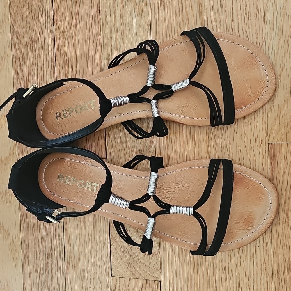 Report Flat Black Suede Silver Detail Sandal Adjustable Side Buckle Size 8.5